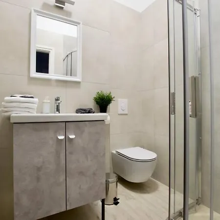 Premium By Hi5 - Astoria 4 Bedroom Budapest