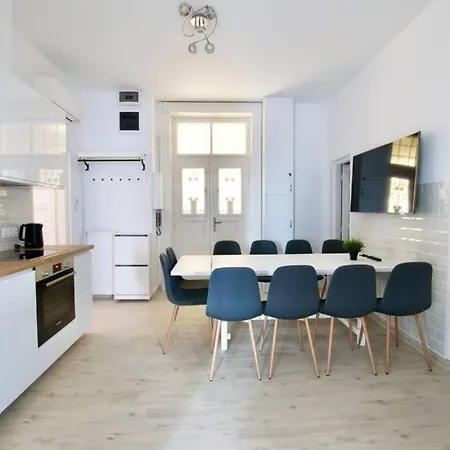 Premium By Hi5 - Astoria 4 Bedroom Appartamento Budapest