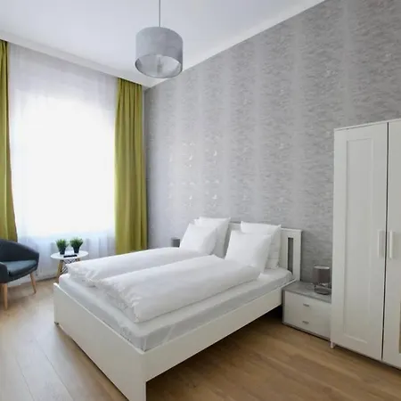 Premium By Hi5 - Astoria 4 Bedroom Apartment Budapest